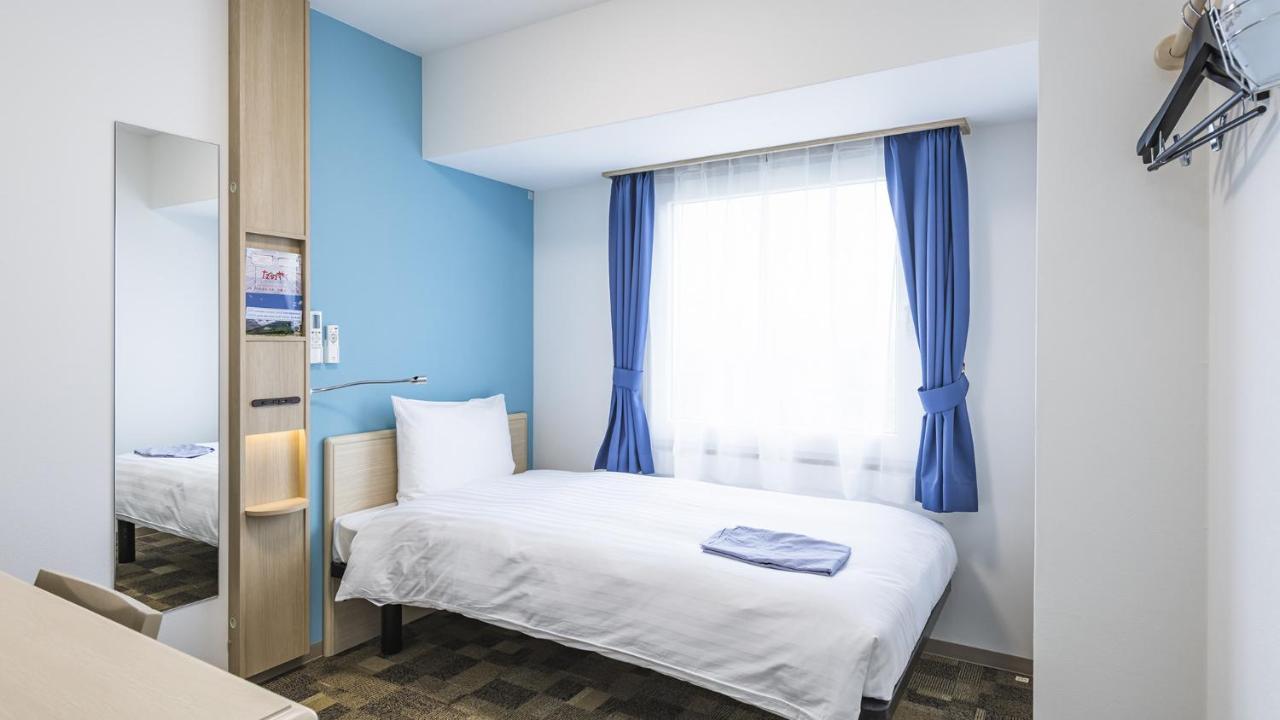 Toyoko Inn Nagano-Eki Higashi-Guchi Exterior photo